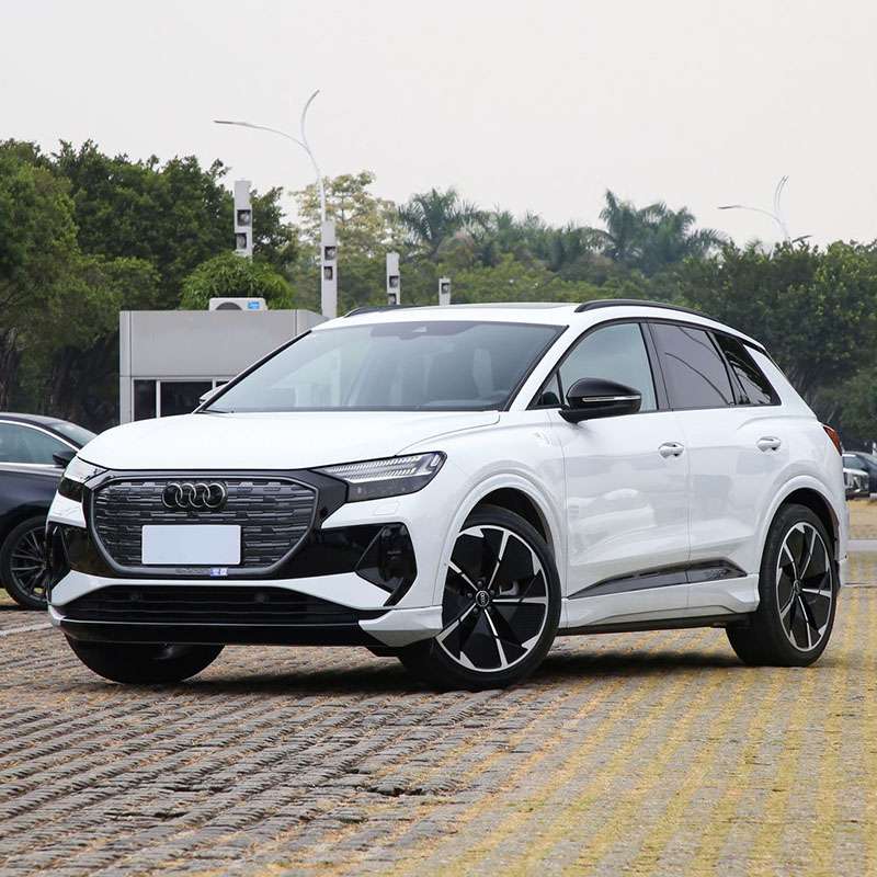 I-Audi Q4 E-tron